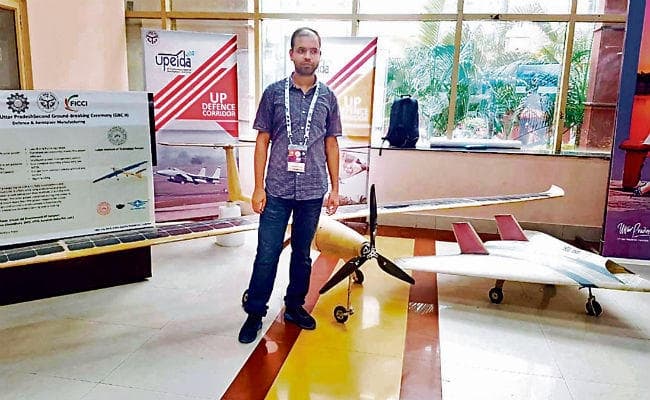 गोपालगंज के विजय ने बनाया सौर ऊर्जा से चलनेवाला ड्रोन