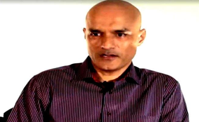 शर्तों के साथ कुलभूषण जाधव को राजनयिक पहुंच देगा पाक, अधिकारी से बातचीत की करेगा रिकॉर्डिंग