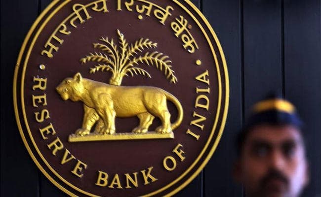 RBI के सरप्लस फंड को हड़पने की कोशिशों से सरकार की हताशा का पता चलता है: सुब्बाराव