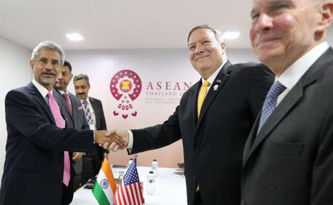 माइक पोंपियो से मिले जयशंकर, कहा - कश्मीर पर कोई भी वार्ता केवल पाकिस्तान के साथ ही होगी