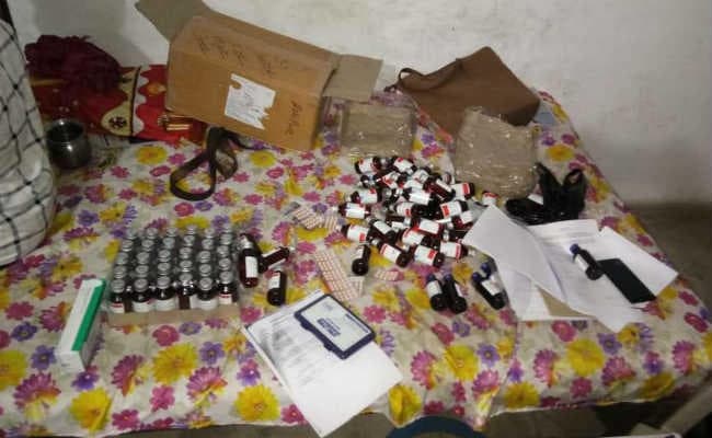 1365 बोतल नशीली दवा व 78 मवेशी जब्त