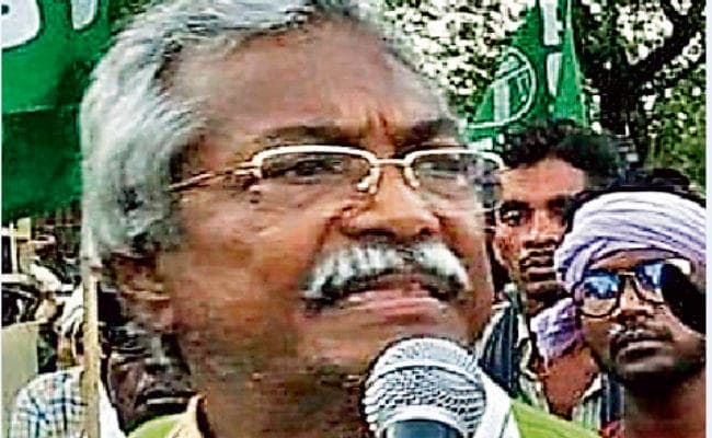 ...जब फेसबुक पर लिखे झारखंड आंदाेलनकारी बेसरा, एक दिन का सीएम बनना चाहता हूं, लोगों ने दिया ये जवाब