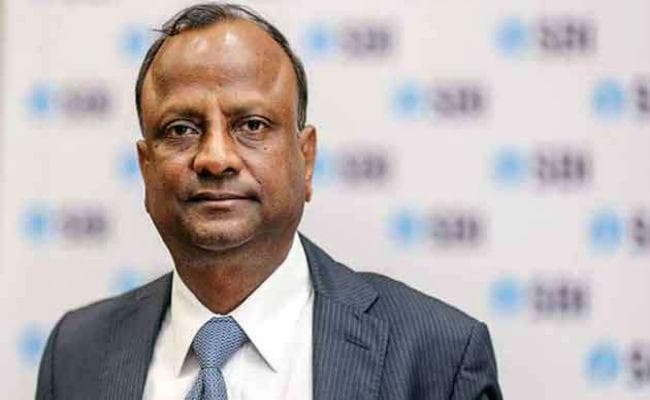SBI को पहली तिमाही में उम्मीद से कम हुआ मुनाफा, चेयरमैन रजनीश कुमार ने ''भगवान'' से लगायी आस