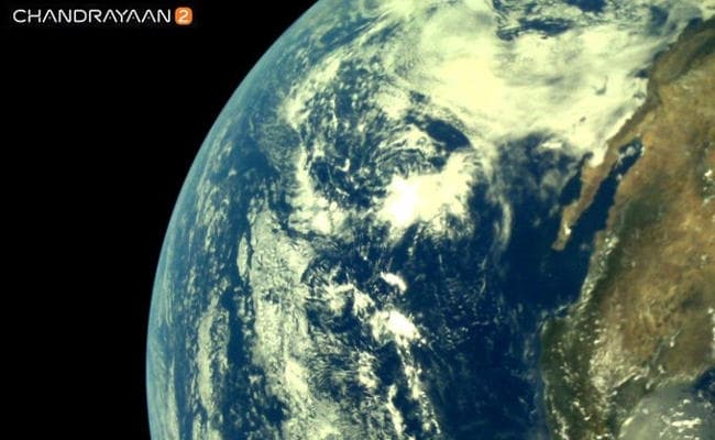 इसरो ने ‘चंद्रयान 2’ से ली गयी धरती की तस्वीरों का पहला सेट जारी किया
