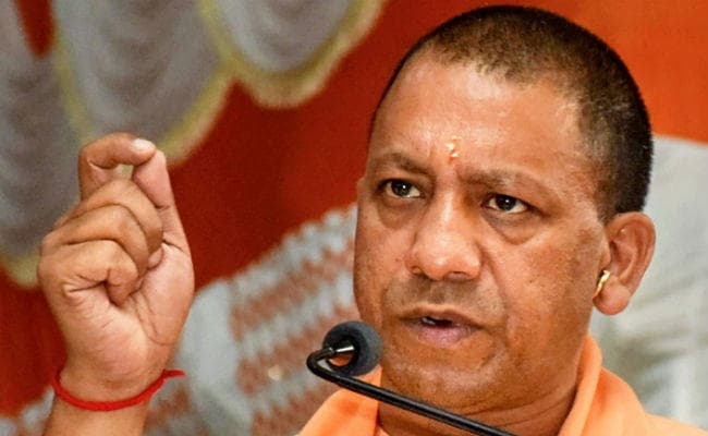 सोनभद्र मामले में CM योगी की बड़ी कार्रवाई, DM-SP नपे; कई पर मुकदमे