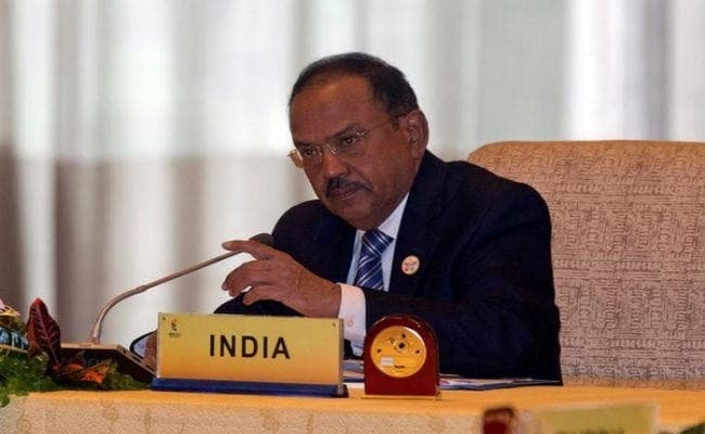 अनुच्छेद-370 निरस्त होने के बाद कश्मीर का आज ही दौरा कर सकते हैं अजीत डोभाल, राज्य के हालात की करेंगे समीक्षा
