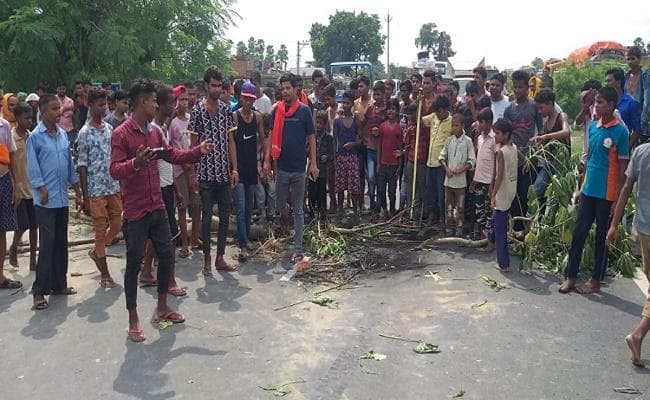 गोपालगंज : छेड़खानी से तंग आकर छात्रा ने कर ली खुदकुशी, शिकायत पर पुलिस ने नहीं लिया था एक्शन