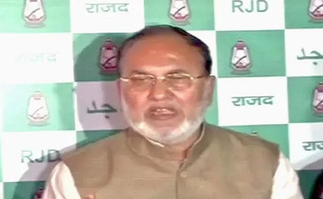 पटना : अपना एजेंडा लागू कर रही है भाजपा : सिद्दीकी