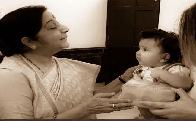 सुषमा स्वराज के निधन पर भावुक हुए अदनान सामी, कभी ऐसे की थी मदद