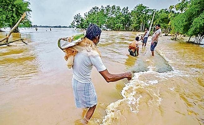 पटना : इसी माह सरकार सौंप सकती है केंद्र को बाढ़ से हुई क्षति का मेमोरेंडम