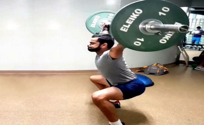 देखें VIDEO: जिम में पसीना बहाते नजर आए कप्तान कोहली, फिटनेस को लेकर कही ये बड़ी बात