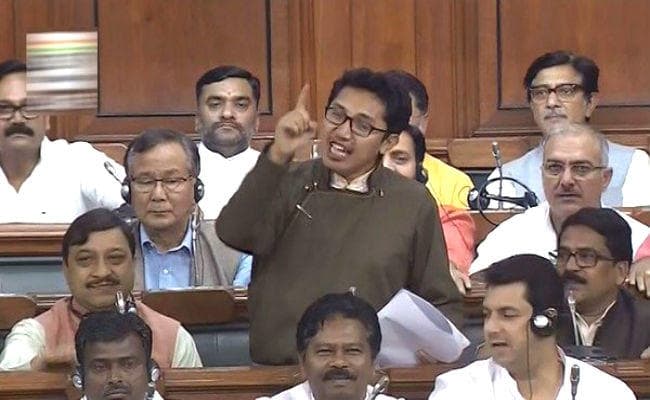 370 पर जोरदार भाषण देने वाले लद्दाख के सासंद शेरिंग नामग्याल के बारे में कितना जानते हैं आप