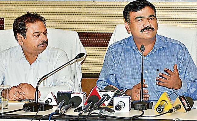 रांची : रघुवर सरकार ने कराया "50,627 करोड़ का निवेश, 72,682 लोगों को मिला रोजगार