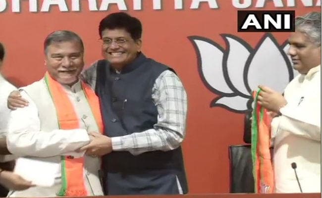 भुवनेश्वर कालिता और विवेकानंद भाजपा में शामिल