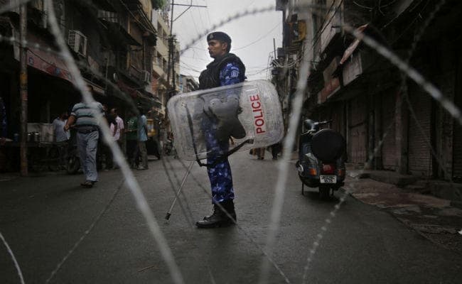 जम्मू से हटायी गयी धारा 144, शनिवार से खुलेंगे स्कूल-कॉलेज