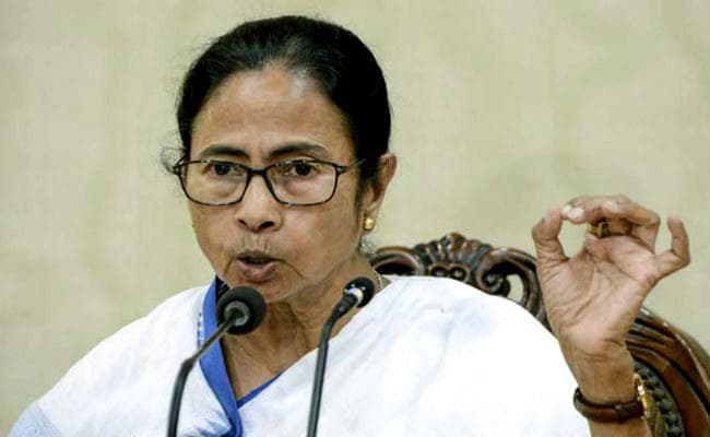 फ्रेट कॉरिडोर का काम अधर में लटका, मुख्यमंत्री ममता ने लिखी रेल मंत्री को चिट्ठी