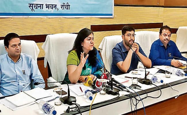 उपराष्ट्रपति करेंगे कृषि आशीर्वाद योजना की शुरुआत, पहले चरण में 15 लाख किसानों को मिलेगी पहली किस्‍त की राशि