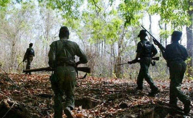 थोलकोबेड़ा जंगल में मुठभेड़  उग्रवादी ढेर, हथियार बरामद