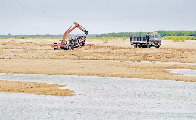 बालू और गिट्टी के खनन को बनेगा नया माइनिंग प्लान