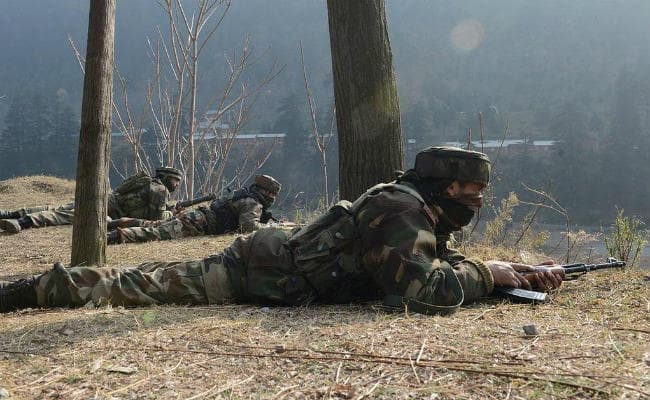 भारत में घुसने की कोशिश कर रहे 12 बांग्लादेशी गिरफ्तार