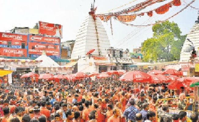 धूप व गर्मी ने किया बेहाल, फिर भी बढ़ते रहे कदम, रविवार को भी शीघ्रदर्शनम