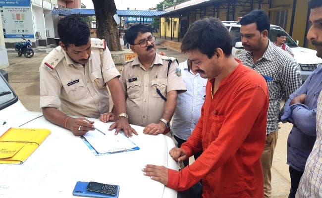 देवघर में युवक की गोली मारकर हत्या