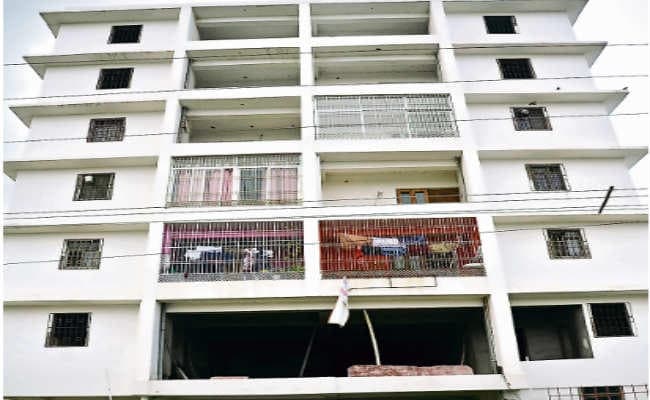 जीरो माइल पहाड़ी स्थित संध्या हाइट्स अपार्टमेंट का हाल, बुनियादी सुविधाओं के बगैर फ्लैट किया हैंडओवर