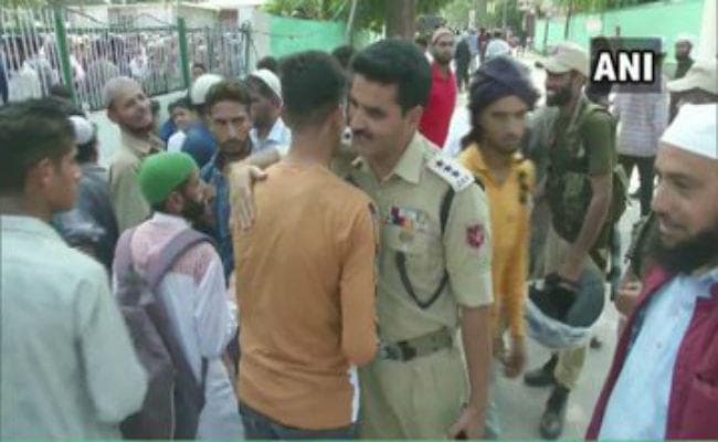 जश्न-ए-ईद पर कश्मीर घाटी में अमन-चैन, राज्य में फिर घूमे NSA अजीत डोभाल