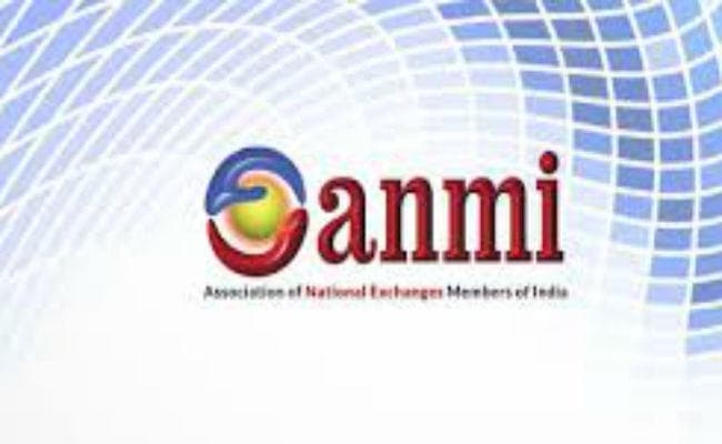 शेयर ब्रोकरों ने वित्त मंत्री निर्मला सीतारमण से की मुलाकात, इक्विटी निवेश को आकर्षक बनाने की मांग की