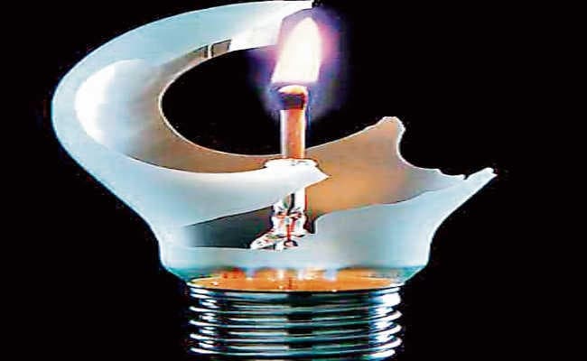 राजधानी का पारा गिरा, फिर भी बरकरार है बिजली संकट