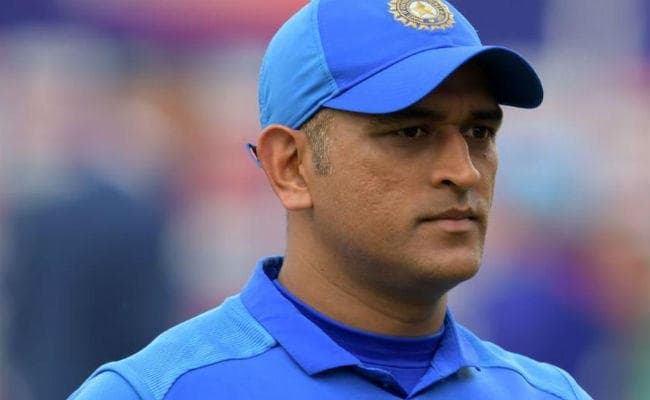 Team India के पूर्व कप्तान महेंद्र सिंह धोनी ने Cars24 में किया निवेश