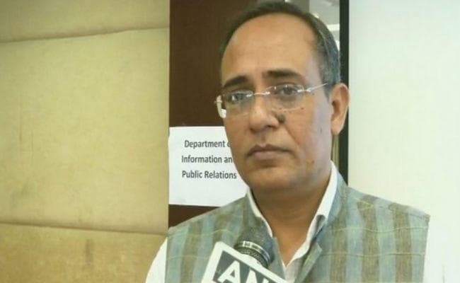 कश्मीर में स्वतंत्रता दिवस समारोह के पूर्वाभ्यास के बाद पाबंदियों में मिलेगी और ढील