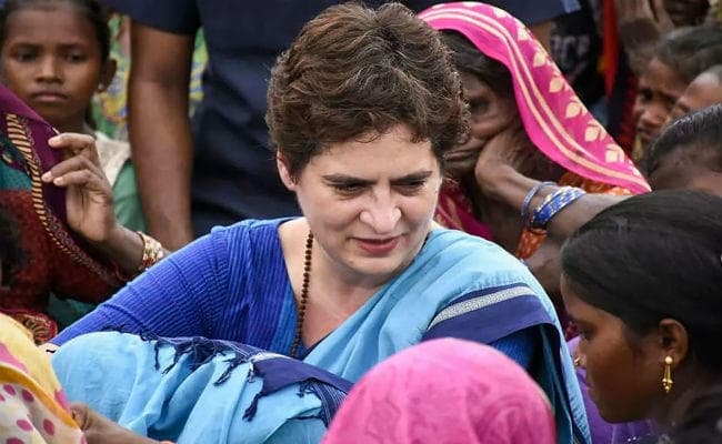 प्रियंका गांधी के सहयोगी ने की पत्रकार के साथ बदसलूकी, वीडियो वायरल