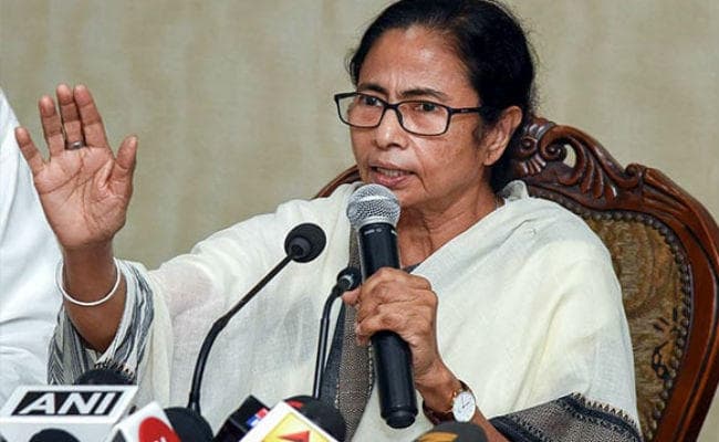 तृणमूल कांग्रेस के शासनकाल में व्यापक स्तर पर दुर्गा पूजा का आयोजन हुआ : ममता बनर्जी