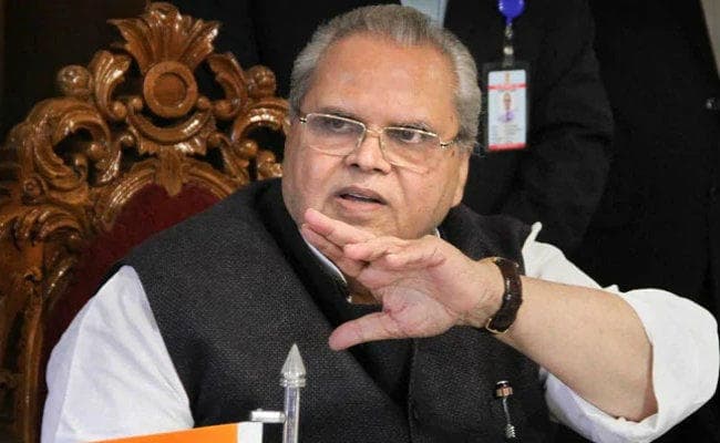 विपक्षी नेताओं को लाने की बात करके अशांति फैलाने की कोशिश कर रहे हैं राहुल : सत्‍यपाल मलिक