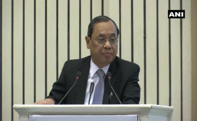 CJI गोगोई ने पूछा- जब किसी मामले का राजनीतिक रंग नहीं होता, तभी सीबीआई अच्छा काम क्यों करती है?