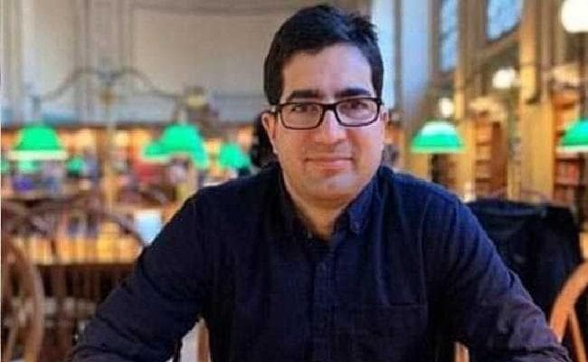 शाह फैसल दिल्ली से वापस कश्मीर भेजे गये, पीएसए के तहत हिरासत में