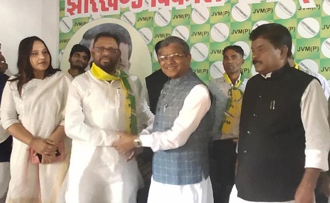 Jharkhand : पलामू के पूर्व सांसद राजद नेता मनोज भुइयां झाविमो में शामिल