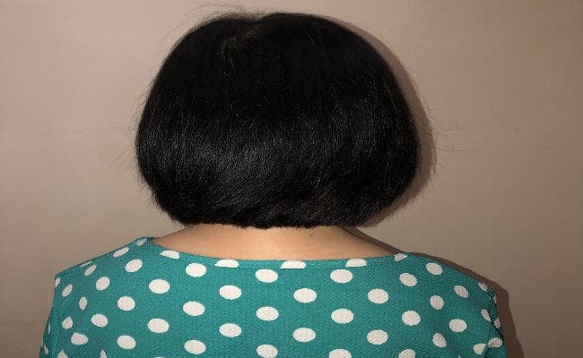 हॉस्टल में पानी बचाने के लिए प्रिंसिपल ने कटवा दिये 150 छात्राओं के बाल