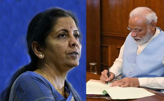 PM Modi ने वित्त मंत्री सीतारमण के साथ की अर्थव्यवस्था की समीक्षा