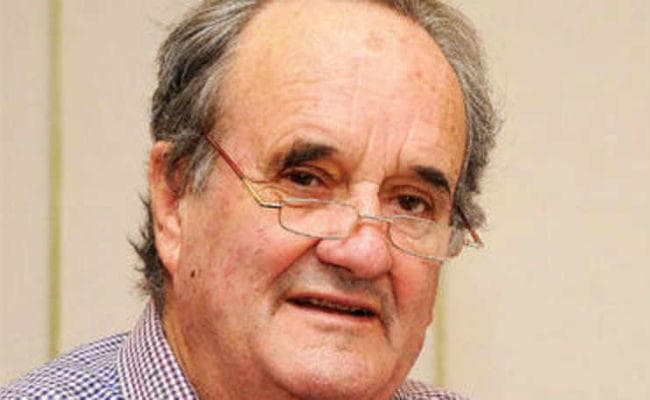 लोकतंत्र पर बोले मार्क टुली- संसद की संप्रभुता एक गलतफहमी