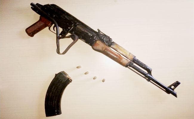 मोकामा के बाहुबली विधायक के आवास से AK-47 बरामद, मजिस्ट्रेट की मौजूदगी में हो रही छापेमारी