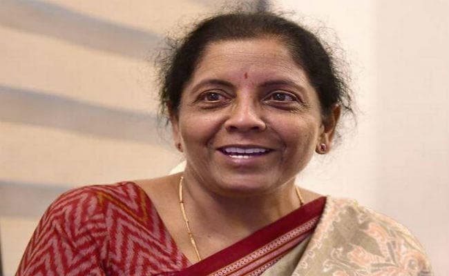 वित्त मंत्री सीतारमण ने कहा – कोरोना वायरस से घबराने की जरूरत नहीं, अर्थव्यवस्था में स्थिरता दिखना अच्छा संकेत