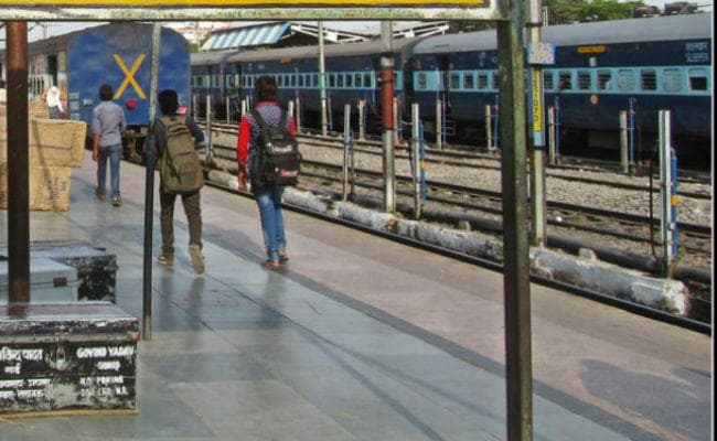 दिल्ली-कोलकाता का सफर अब 12 घंटे में, आज व कल रद्द रहेगी फतुहा इस्लामपुर पैसेंजर ट्रेन