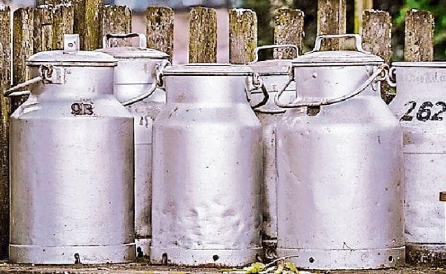 पटना : शहर में 50 प्रतिशत विक्रेता बिना लाइसेंस के बेच रहे दूध