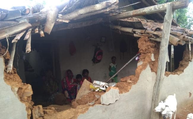 बोकारो : लुगू के गांवों में नहीं थम रहा हाथियों का उत्पात