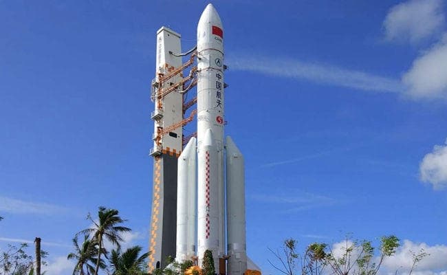 चीन ने एक रॉकेट से किया तीन उपग्रह का प्रक्षेपण, देश का पहला कमर्शियल सैटेलाइट लॉन्‍च