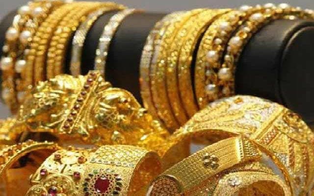 वैश्विक मंदी की आशंकाओं के बीच बढ़ी सोने की चमक, 40 हजार के पार पहुंच सकता है भाव