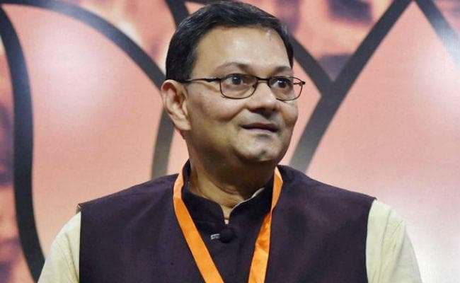 नेताजी के मृत्यु विवाद को सुलझाने के लिए एसआईटी का गठन करे केंद्र : चंद्र कुमार बोस
