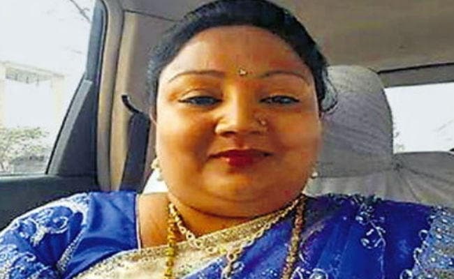 फरार बाहुबली विधायक अनंत सिंह की पत्नी नीलम पर दबाव बना पता लगाने में जुटी है पुलिस